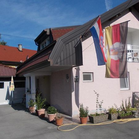 Panorama Apartman Molvice エクステリア 写真