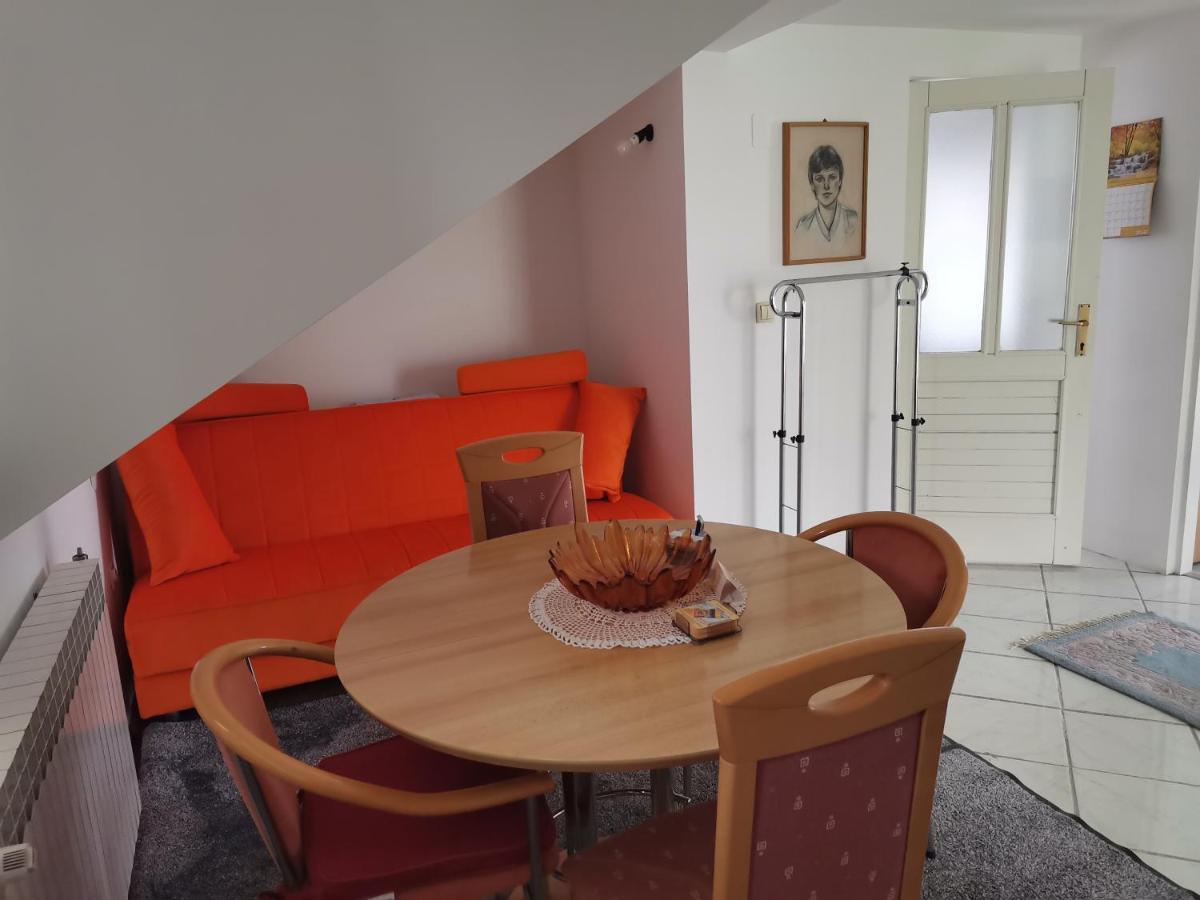Panorama Apartman Molvice エクステリア 写真