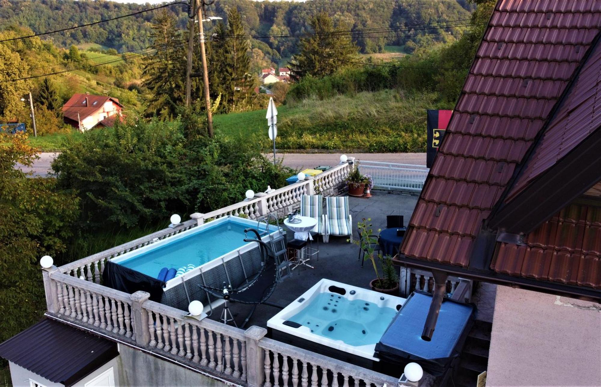 Panorama Apartman Molvice エクステリア 写真