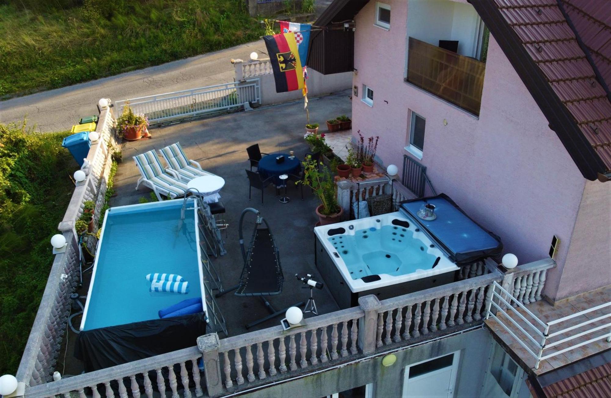 Panorama Apartman Molvice エクステリア 写真